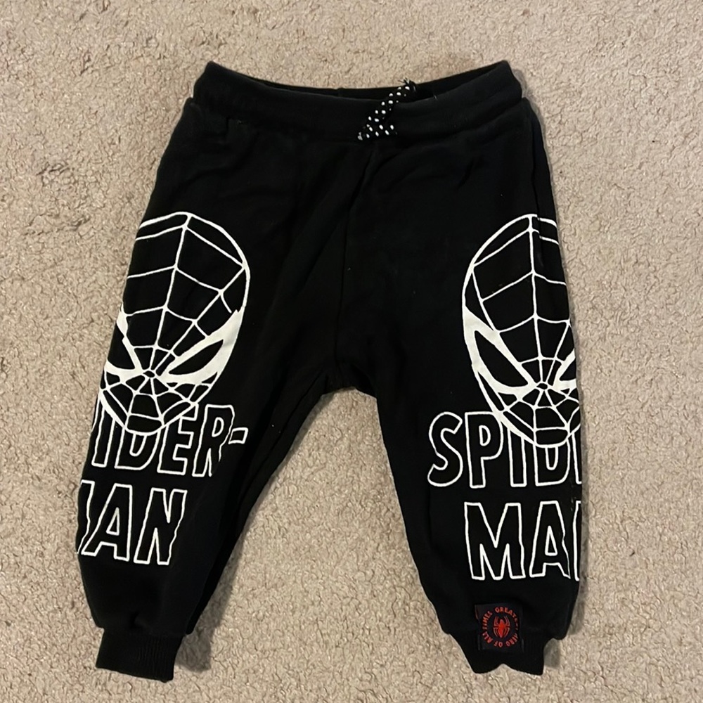 ZARA Spider-Man Sweatpants 2-3